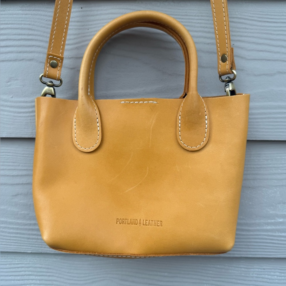 Portland Leather Crossbody Bag